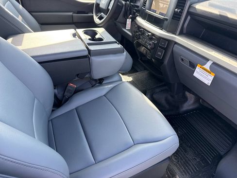 New 2026 Ford F550 2WD Crew Cab Super Duty image 15