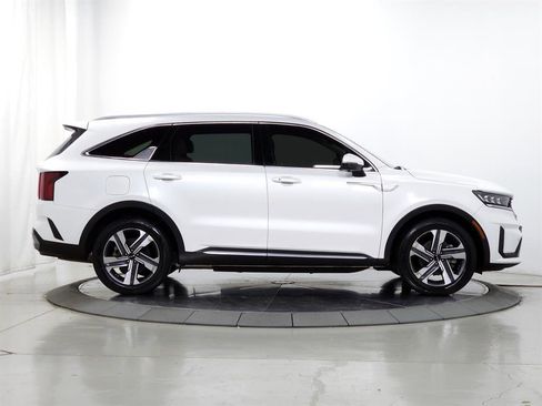 Used 2022 Kia Sorento SX Prestige image 10