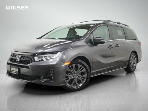 Used 2026 Honda Odyssey Touring image 1