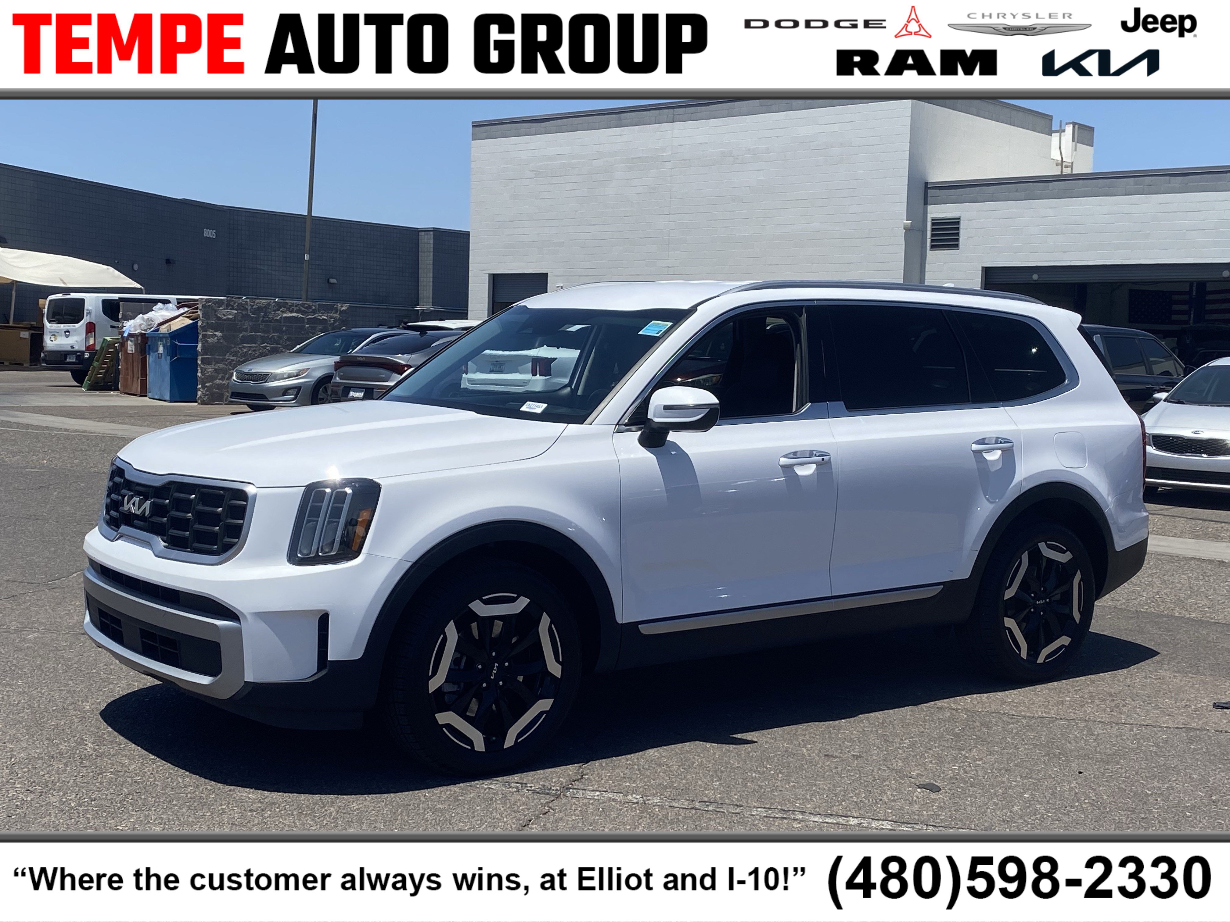 Used 2023 Kia Telluride S FWD image 1