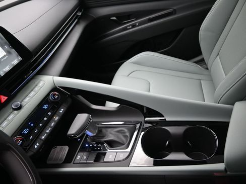 New 2026 Hyundai Elantra Limited w/ Cargo Package image 19