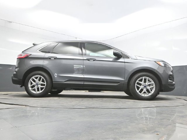 Used 2022 Ford Edge SEL AWD/4WD image 49