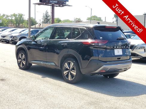 Used 2023 Nissan Rogue SL AWD/4WD image 3