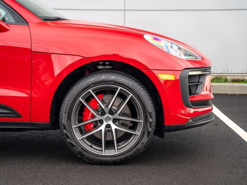 New 2026 Porsche Macan S image 9