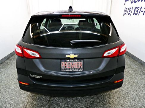 Used 2019 Chevrolet Equinox LS FWD image 5