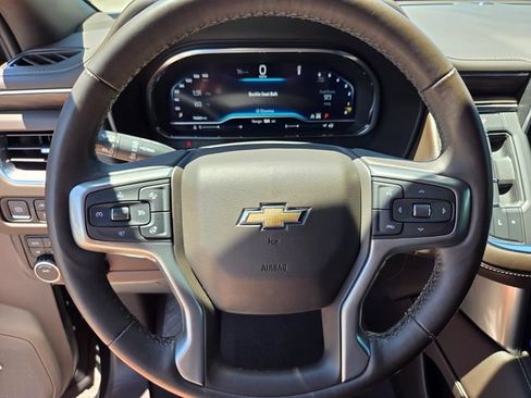 Used 2022 Chevrolet Tahoe LT w/ LT Signature Plus Package AWD/4WD image 31