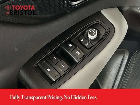 Used 2024 Subaru Outback Premium AWD/4WD image 26