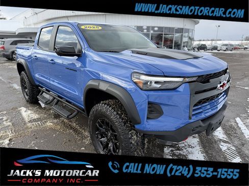 Used 2025 Chevrolet Colorado ZR2 w/ Technology Package image 1
