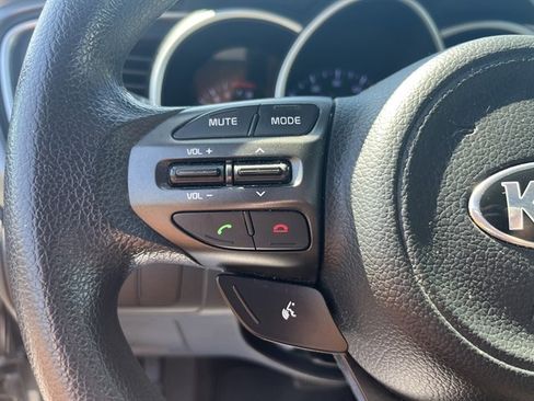 Used 2015 Kia Optima LX FWD image 21