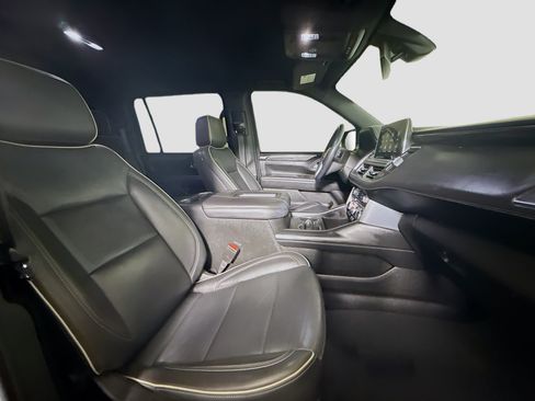 Used 2021 GMC Yukon XL SLT AWD/4WD image 29