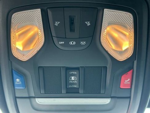 Used 2022 RAM 1500 Big Horn AWD/4WD image 20