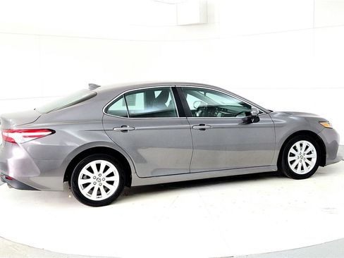 Certified 2020 Toyota Camry LE w/ Carpet Mat Package FWD image 6