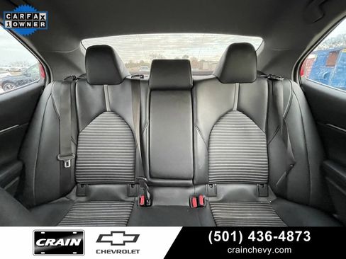 Used 2021 Toyota Camry SE image 29