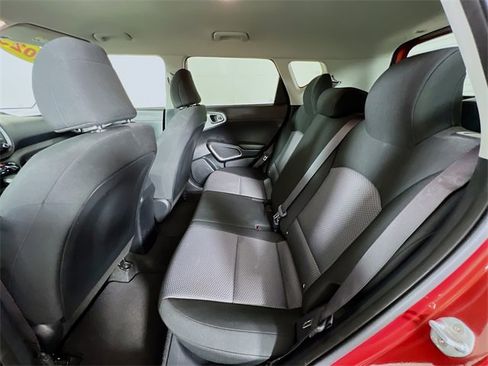 Used 2023 Kia Soul LX w/ LX Technology Package image 21