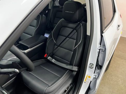 New 2026 GMC Terrain Denali image 27