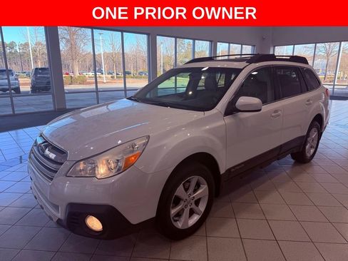 Used 2013 Subaru Outback 2.5i Limited w/ Moonroof Pkg image 3