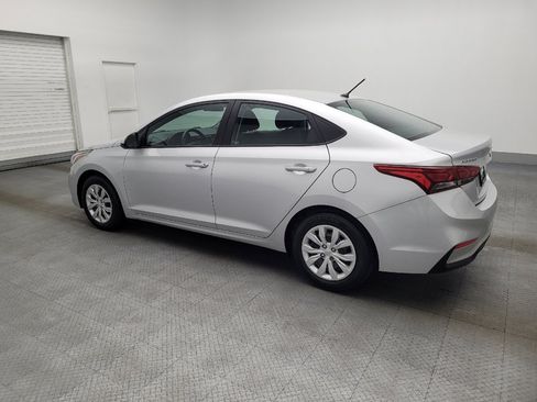 Used 2021 Hyundai Accent SE image 3