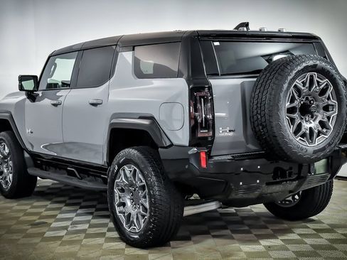 New 2025 GMC Hummer EV 3X image 4