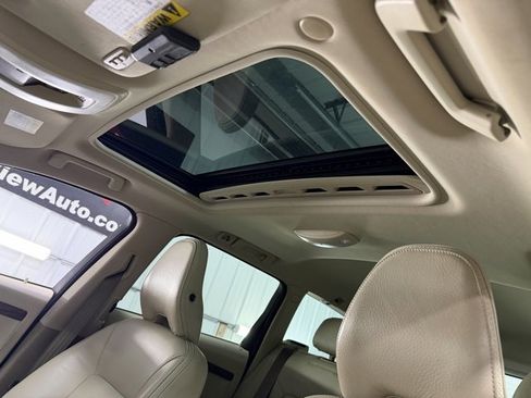 Used 2012 Volvo XC70 T6 image 18