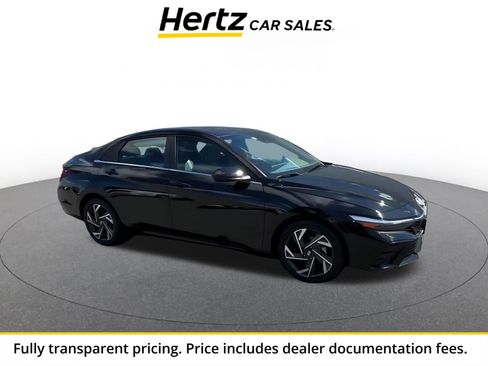 Used 2025 Hyundai Elantra SEL FWD image 1