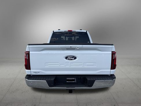 Used 2025 Ford F150 XLT w/ Equipment Group 302A MID RWD image 8