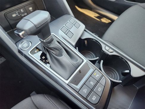 New 2026 Kia Sportage LX image 15