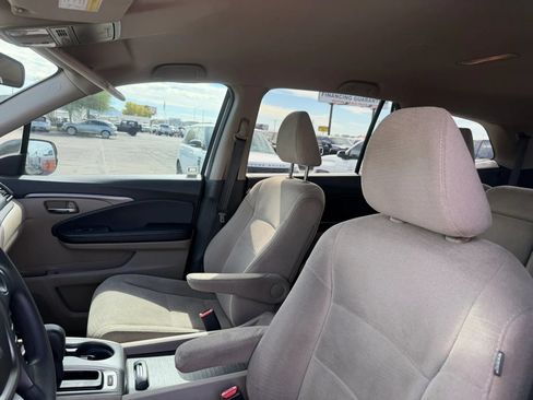 Used 2018 Honda Pilot EX image 21