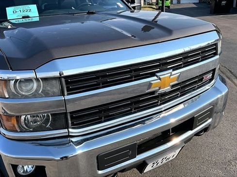 Used 2015 Chevrolet Silverado 2500 LTZ w/ Duramax Plus Package AWD/4WD image 5