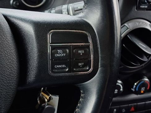 Used 2017 Jeep Wrangler Unlimited Sport AWD/4WD image 16