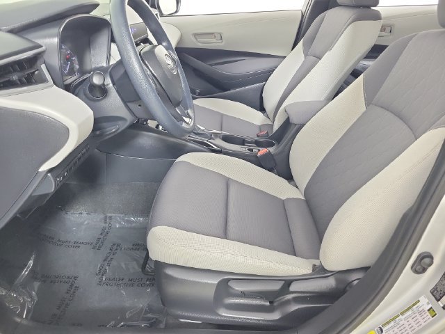Used 2024 Toyota Corolla LE FWD image 19