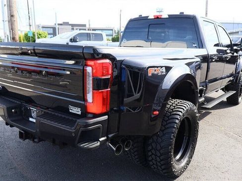 Used 2026 Ford F450 Platinum w/ FX4 Off-Road Package AWD/4WD image 5