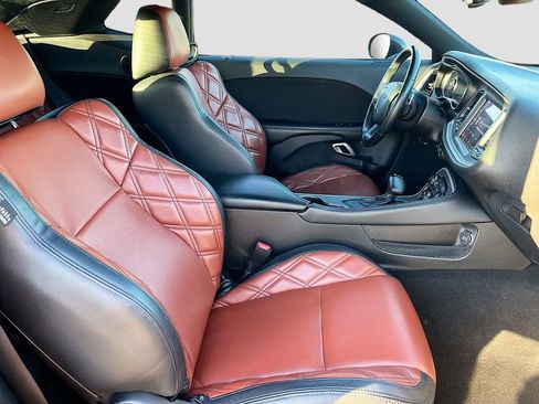 Used 2022 Dodge Challenger R/T Scat Pack RWD image 29