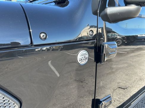 Certified 2022 Jeep Gladiator Overland w/ Popular Equipment Package image 20