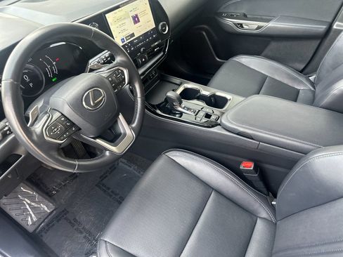 Used 2025 Lexus NX 350h AWD w/ Premium Package image 10