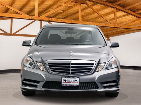 Used 2013 Mercedes-Benz E 350 Sedan image 8