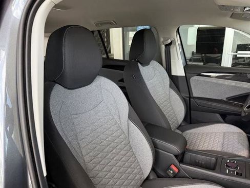 New 2025 Volkswagen Tiguan S image 19