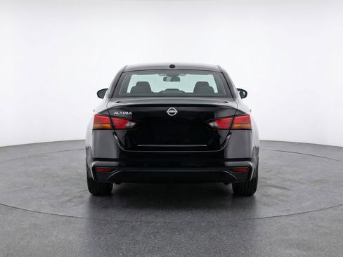 Used 2025 Nissan Altima 2.5 SV image 7