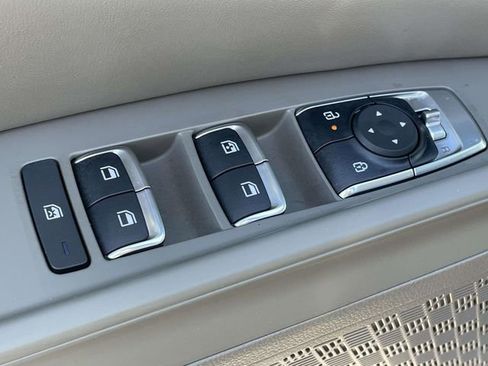 New 2026 Kia Carnival image 27