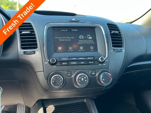 Used 2018 Kia Forte LX w/ LX Popular Package FWD image 19