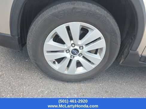 Used 2018 Subaru Outback 2.5i Premium AWD/4WD image 10