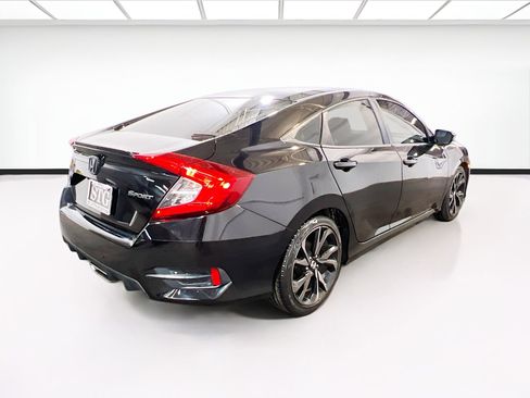 Used 2019 Honda Civic Sport image 4