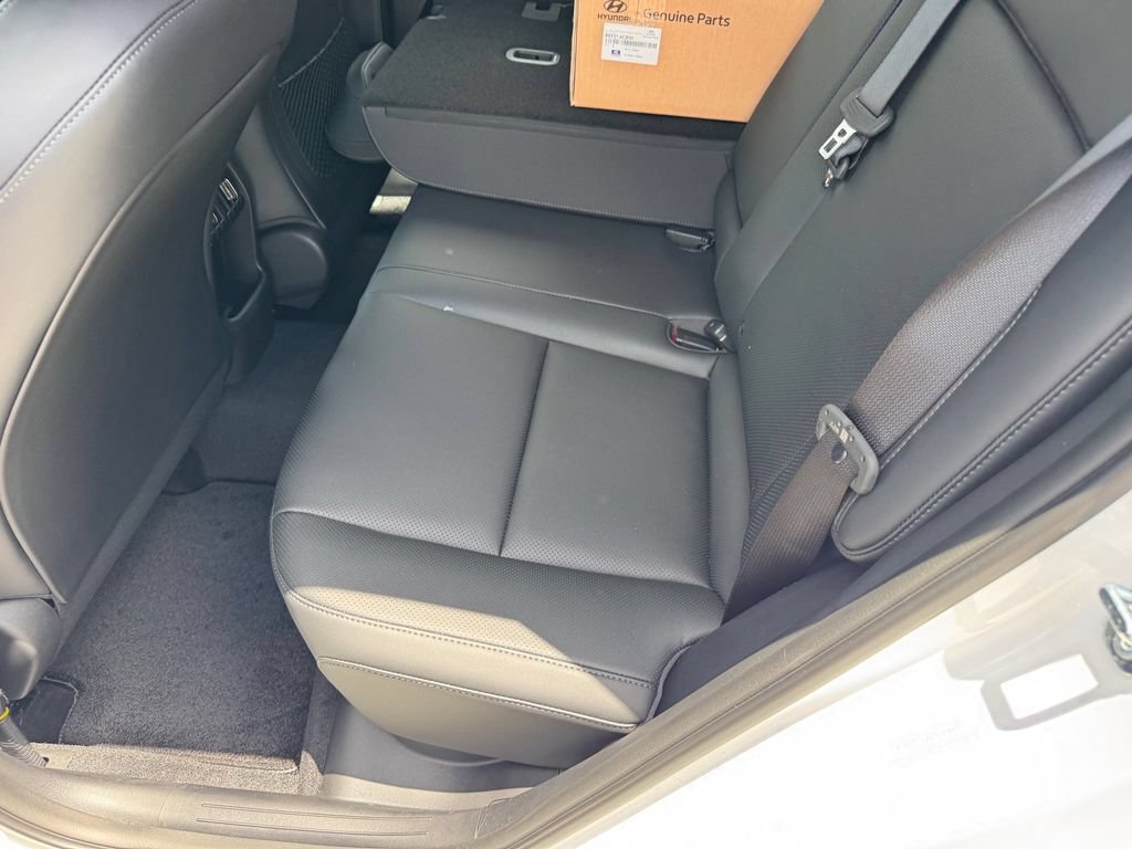 New 2026 Hyundai Kona Limited FWD image 12
