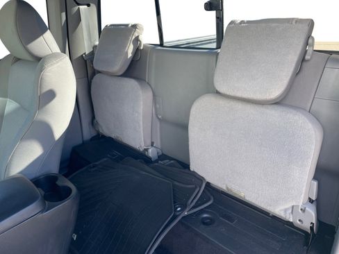 Used 2012 Toyota Tacoma 4x4 Access Cab V6 image 16