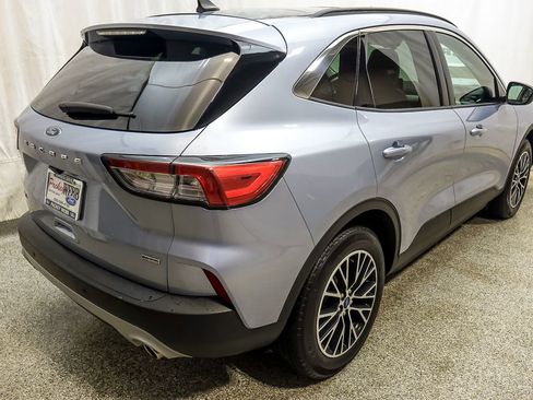 Used 2022 Ford Escape SEL w/ Technology Package image 8