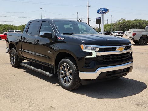 Used 2024 Chevrolet Silverado 1500 LT w/ Texas Edition Plus AWD/4WD image 6