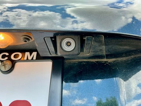 Used 2014 Buick Enclave Leather image 15