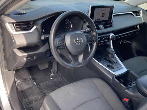 Used 2024 Toyota RAV4 XLE image 14