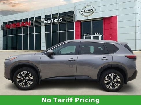 Certified 2023 Nissan Rogue SV w/ SV Premium B Package FWD image 3