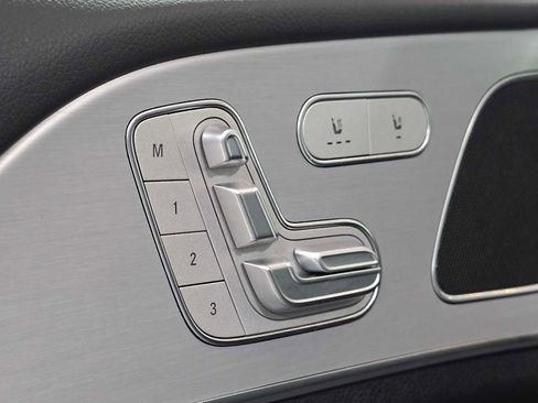 Used 2024 Mercedes-Benz GLE 450 4MATIC image 21
