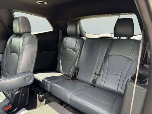 Used 2023 Buick Enclave Essence w/ Experience Buick Package FWD image 36